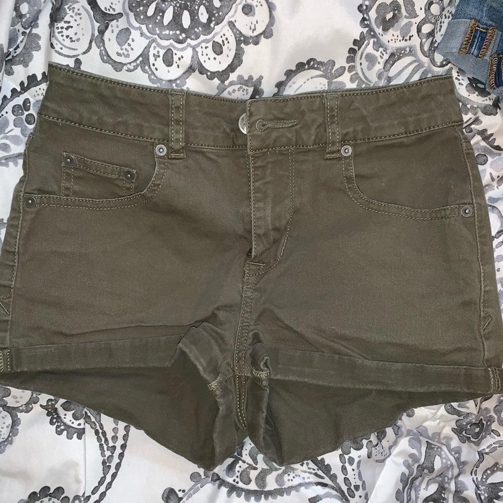 American Rag Army Green Shorts